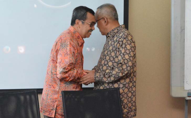 Syamsuar dan Andi Rachman 