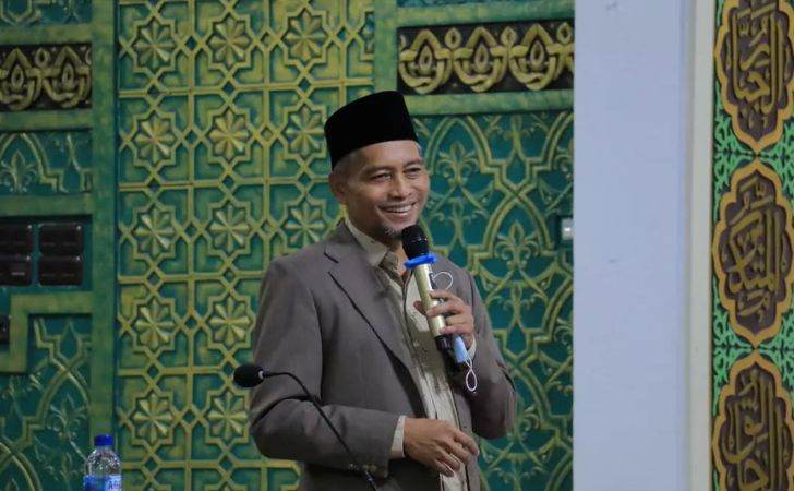 Ayat-Cahyadi.jpg