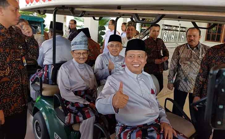 BJ Habibie Hadiri HKT 2018