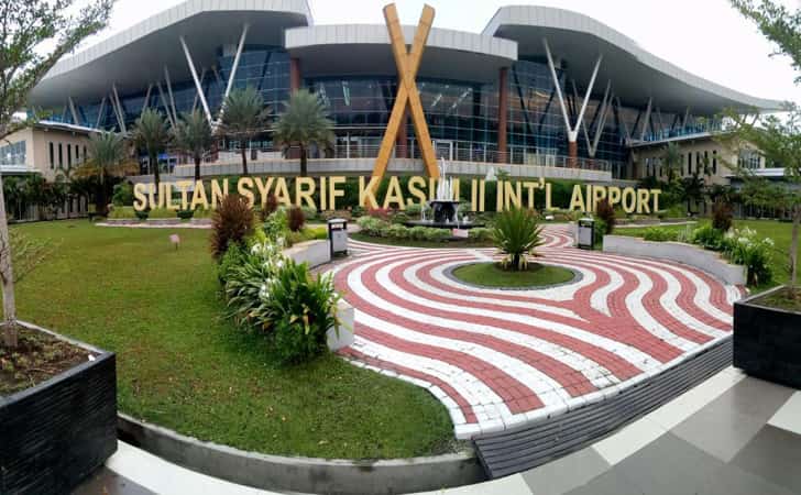 Bandara-SSK-II-Pekanbaru-Bandara-Internasional.jpg