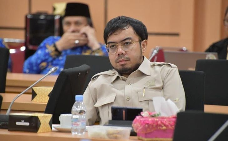 Banggar DPRD Riau Bahas KUA-PPAS 2026 Bersama TAPD 5