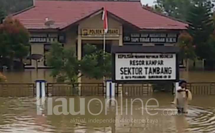 Banjir Sungai Kampar