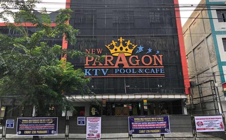 Buntut Pesta Waria, Pemko Pekanbaru Segel New Paragon KTV 3