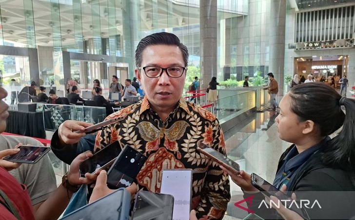 Direktur-Pengembangan-BEI-Jeffrey-Hendrik.jpg
