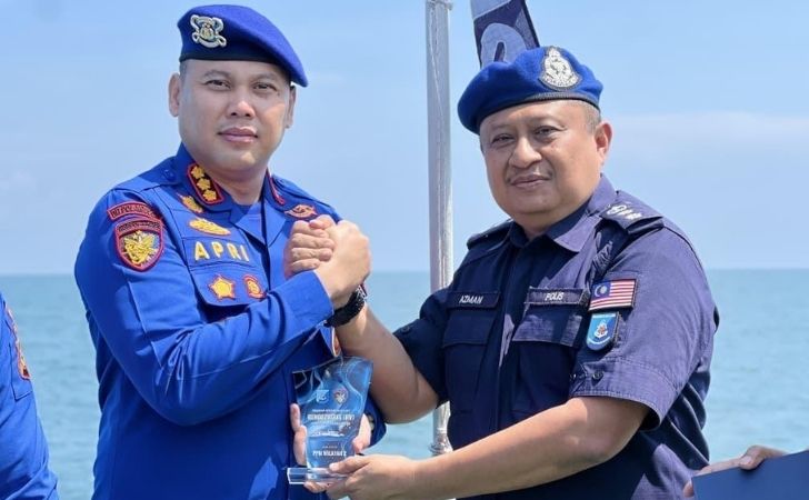 Ditpolairud-Polda-Riau-dan-Polis-Marin-Malaysia-Bahas-Kejahatan-di-Selat-Malaka.jpg