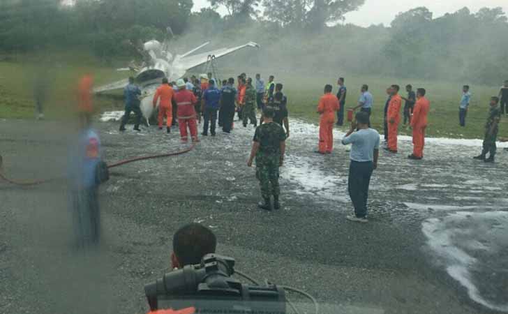 Pesawat F-16 Tergelincir di Bandara Sultan Syarif Kasim II