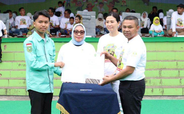 Gubernur Riau Tekankan Peran Anak dalam Menjaga Budaya Bangsa 10