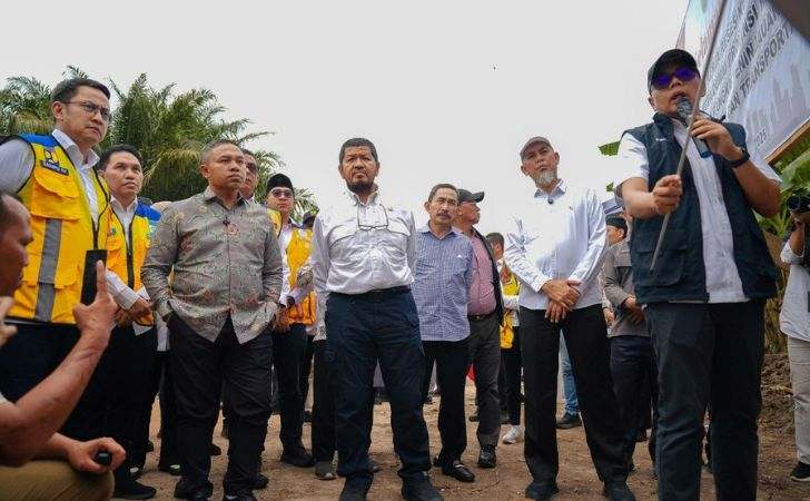 Gubri Dorong Pusat Realisasikan Pembangunan Jalan Lingkar Parit Kitang Dumai 3