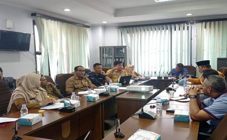 Hearing dprd pekanbaru2