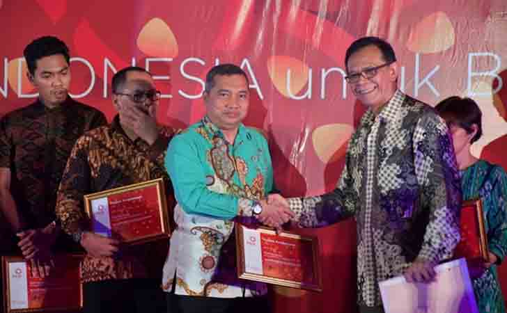 Penghargaan Bank Riau Kepri 