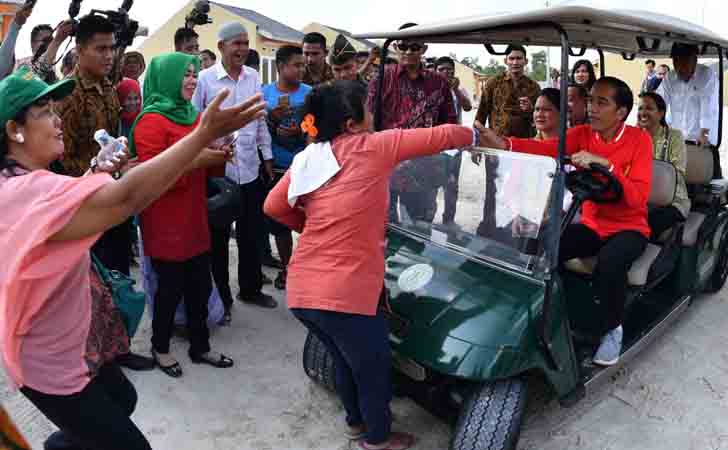 Warga Adang Jokowi Minta Salaman 