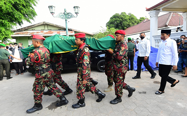 Jokowi salati Buya Syafii Maarif3