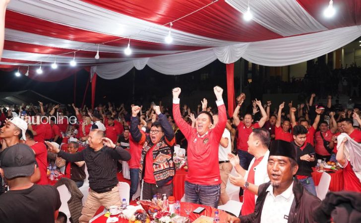 Kapolda Riau Nobar Timnas