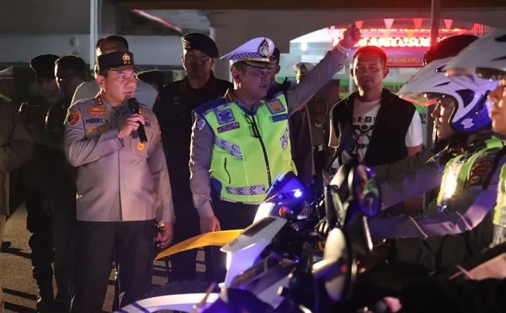 Kapolda-pimpin-patroli-malam.jpg