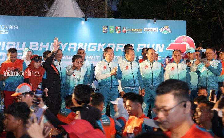 Kapolri-melepas-Pelari-RBR.jpg