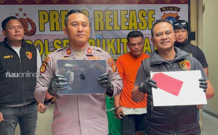Kapolsek-Bukit-Raya-Kompol-David-Richardo.jpg