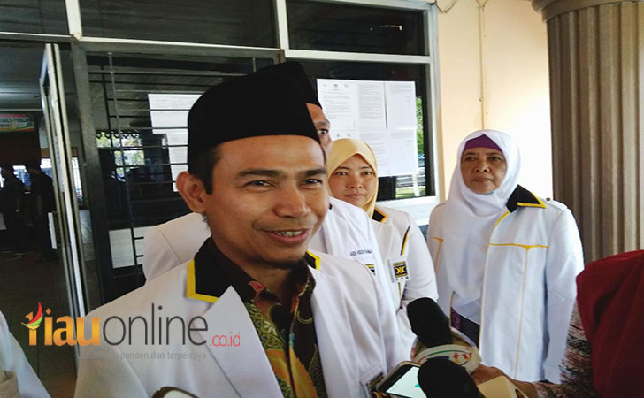 Hendri Munief Ketua DPW PKS Riau, Hendri Munief