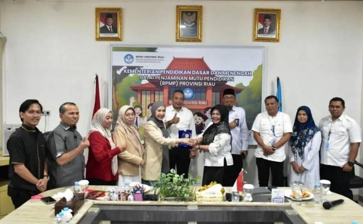 Komisi III DPRD Pekanbaru Bawa Soroti Keluhan Sulitnya Masuk SMP Negeri ke BPMP 3