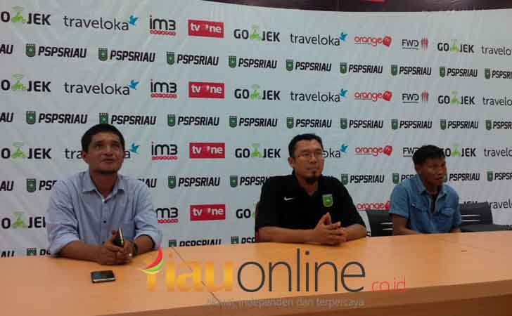 Asisten Pelatih PSPS Riau, Marwal Iskandar