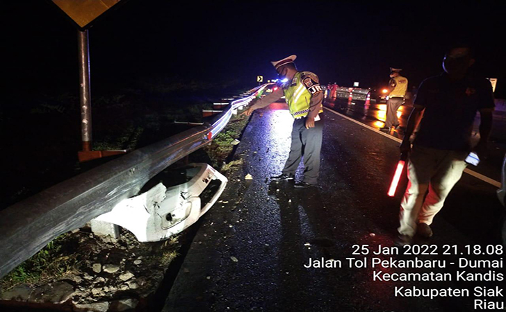 Lakalantas Tol Permai3