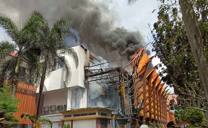 MPP terbakar