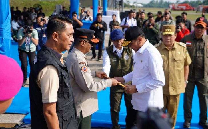 Menko Polkam Ajak Jaga Alam pada Apel Kesiapsiagaan Karhutla Nasional 2026 4