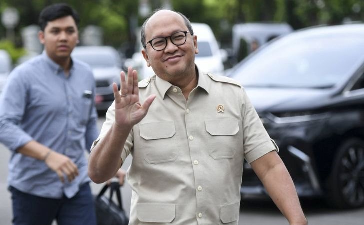 Menteri-Investasi-dan-HilirisasiKepala-Badan-Koordinasi-Penanaman-Modal-BKPM-Rosan-Roeslani.jpg