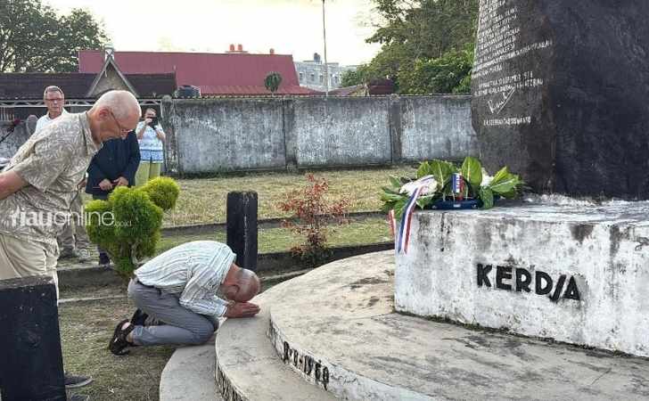 Monumen Pahlawan kerja11