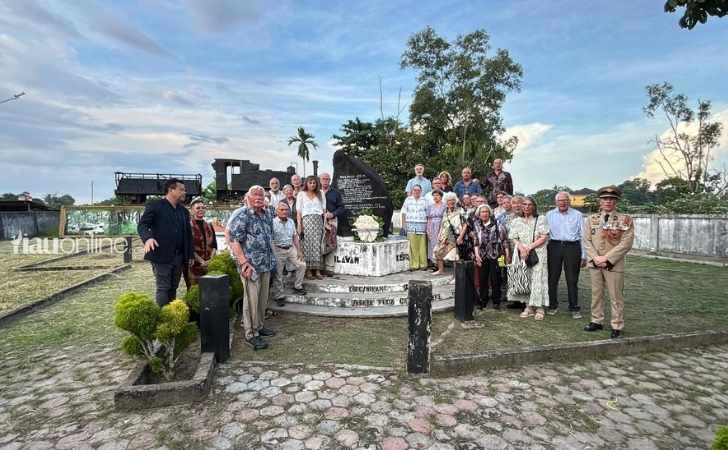 Monumen Pahlawan kerja12