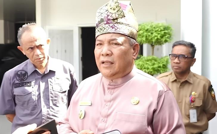 Pelaksana-Tugas-Plt-Gubernur-SF-Hariyanto.jpg