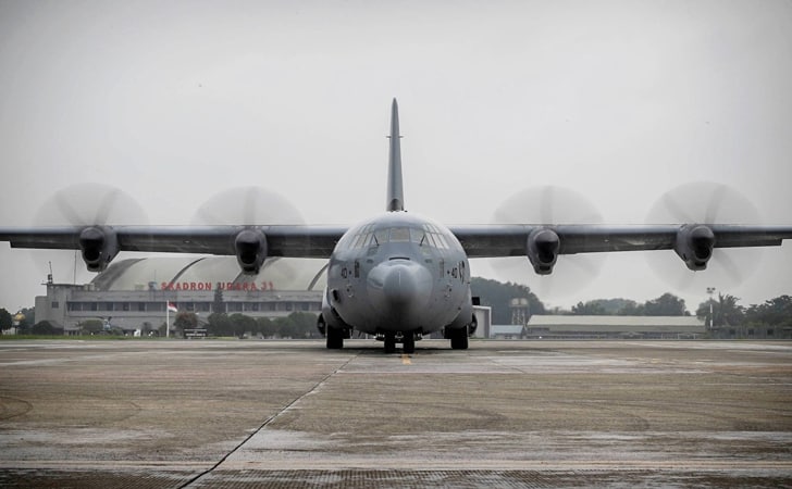 Pesawat super hercules2