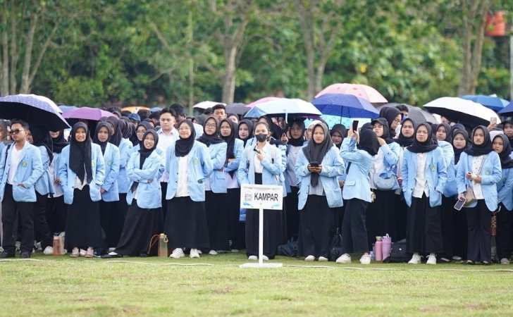 Plt Gubri Lepas Ribuan Mahasiswa Kukerta Membangun Negeri 8