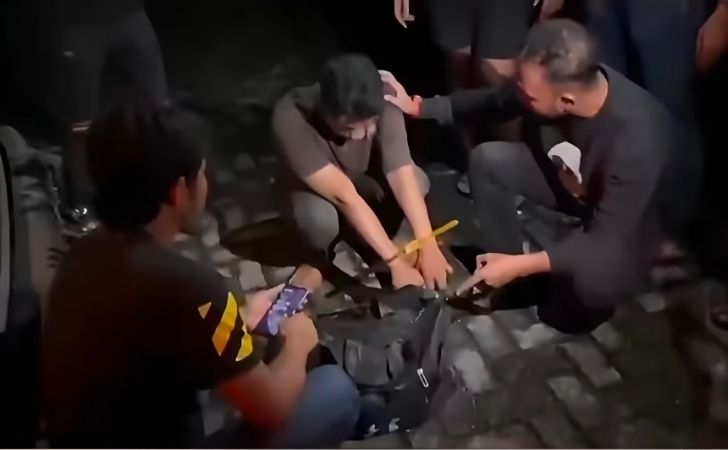Polisi-Sita-8-Kilogram-Sabu-dan-5.000-Ekstasi-dari-Jaringan-Internasional-di-Bengkalis.jpg