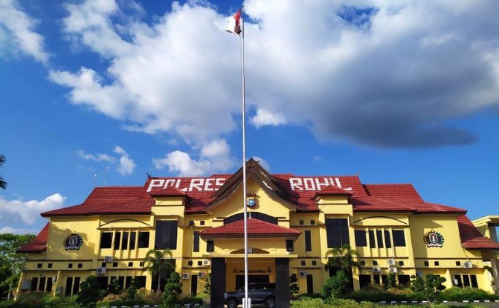 Polres-Rokan-Hilir-Rohil.jpg