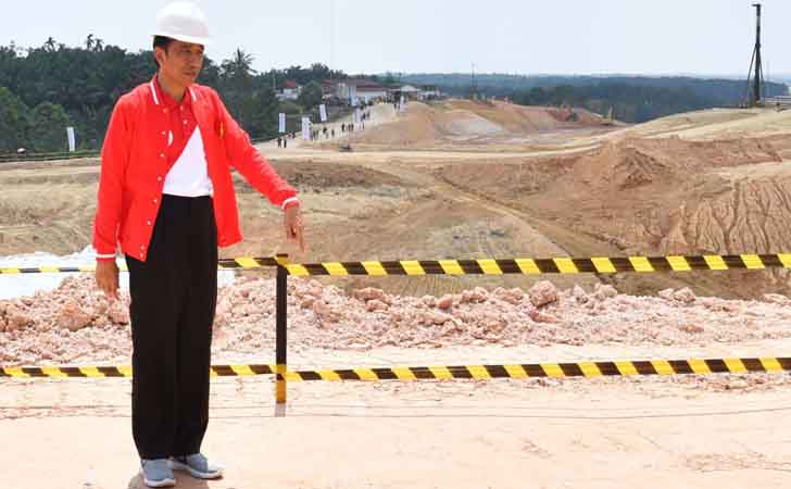 Presiden Joko Widodo Kunjungi Jalan Tol Pekanbaru-Dumai 