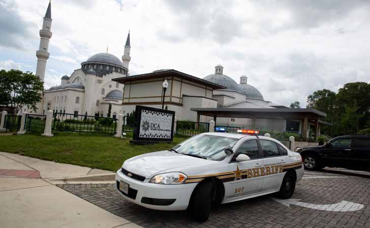 Patroli Polisi Jaga Keamana Masjid di Amerika Serikat