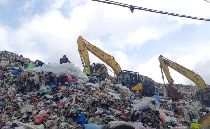Sampah-yang-Dibuang-ke-TPA-Muara-Fajar-II-Pekanbaru-Capai-900-Ton-Setiap-Hari.jpg