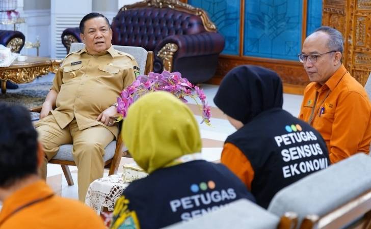 Sensus Ekonomi Dimulai, Plt Gubernur Riau Ajak Masyarakat Berikan Data Akurat 4