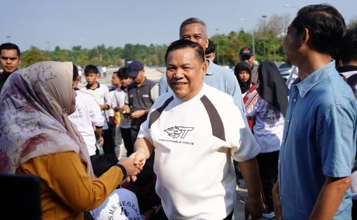 Stadion Utama Riau Bersolek, Plt Gubri Ingin Warga Nyaman dan Aman Saat Berolahraga 2