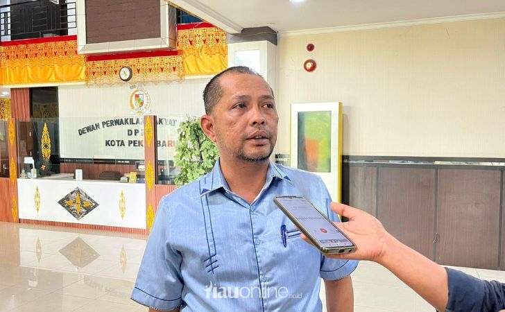 Tengku-Azwendi-Apresiasi-Bea-Cukai-Ungkap-Dugaan-Peredaran-Rokok-Ilegal.jpg