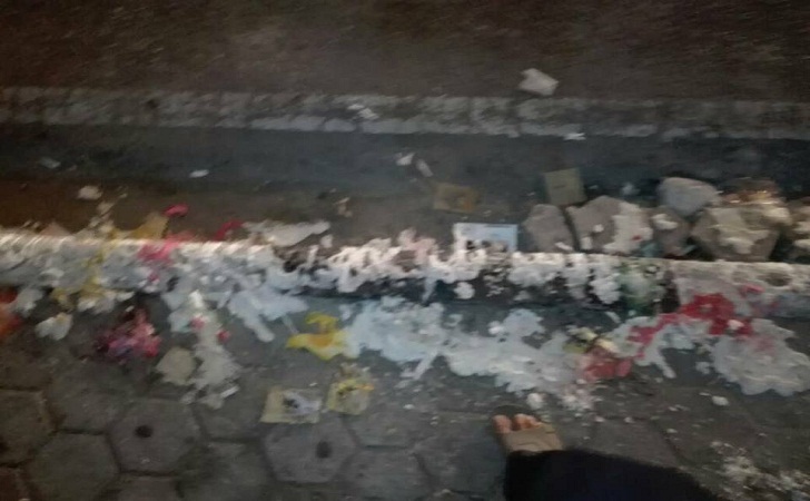 Kerak Lilin Pendukung Ahok 