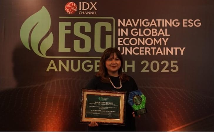 XLSMART-Raih-3-Penghargaan.jpg