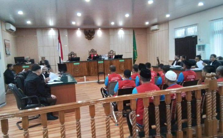 12-Terdakwa-Kerusuhan-di-Area-PT-SSL-Jalani-Sidang-Perdana-di-PN-Pekanbaru.jpg