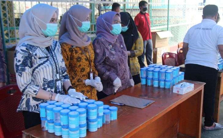 489-WBP-Jalani-Tes-Urine-Maizar-Implementasi-Program-Aksi-Kemenimipas-2026.jpg
