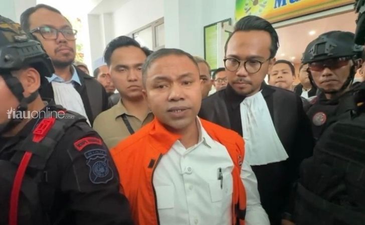Abdul-Wahid-usai-sidang4.jpg