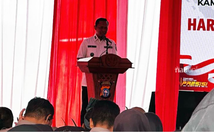 Agung-saat-deklarasi-di-kampung-dalam.jpg