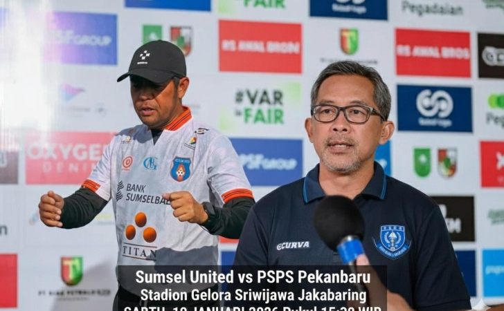 Aji-santoso-vs-Nil-maizar.jpg