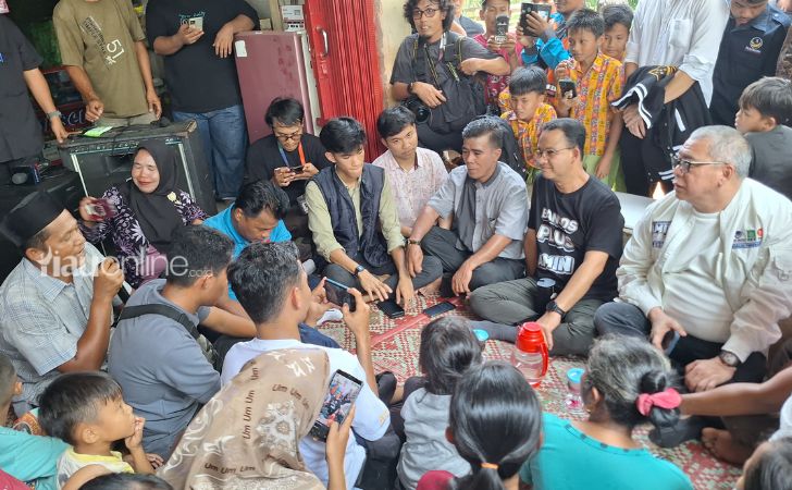 Anies-di-Kampung-Bata5.jpg