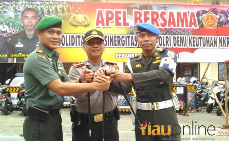 Apel-Bersama-TNI-Polri.jpg