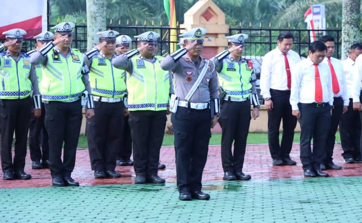 Apel-pasukan-Polres-Siak.jpg